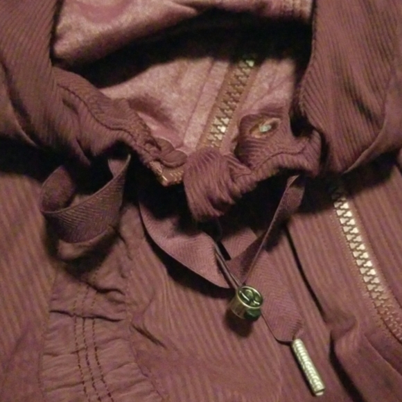 Reversible lululemon jacket - Picture 4 of 6